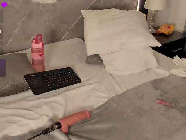Rachellebony webcam