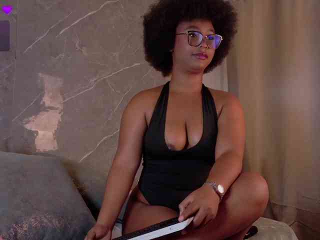 Rachellebony