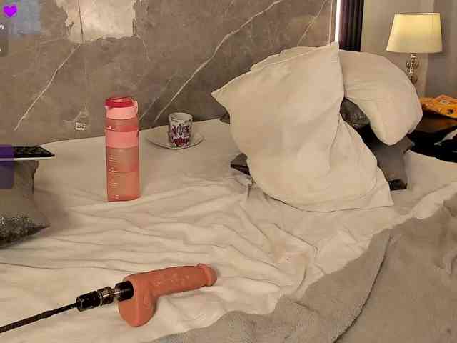 Rachellebony webcam