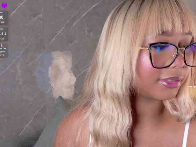 Rachellebony webcam