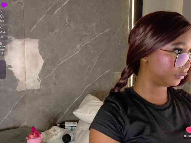 Rachellebony webcam