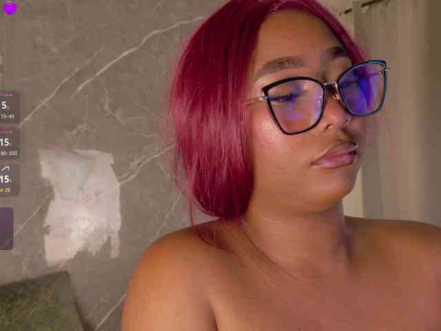 Rachellebony webcam