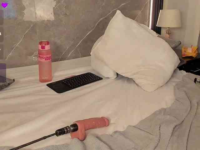 Rachellebony webcam