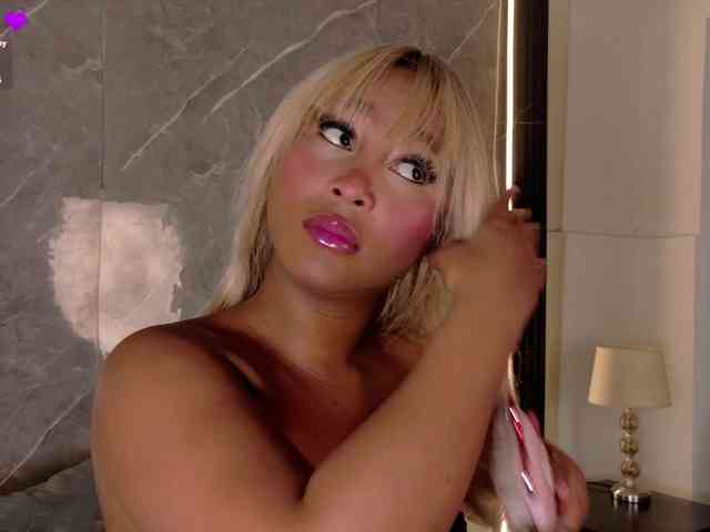Rachellebony webcam