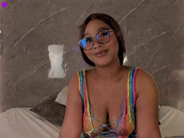 Rachellebony webcam