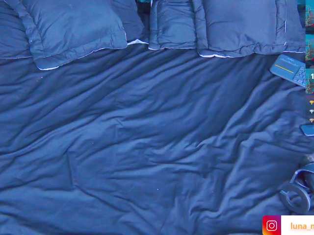 Lunamistyc's BongaCams show and profile