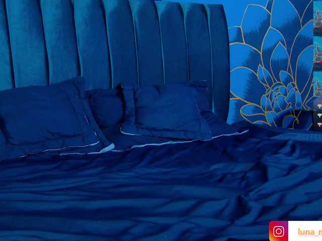 Lunamistyc live cam on BongaCams