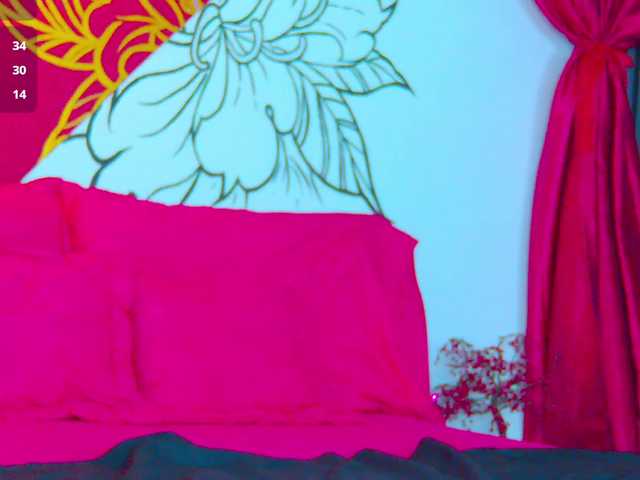 Lunamistyc live cam on BongaCams