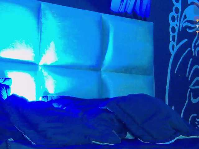 Lunamistyc live cam on BongaCams