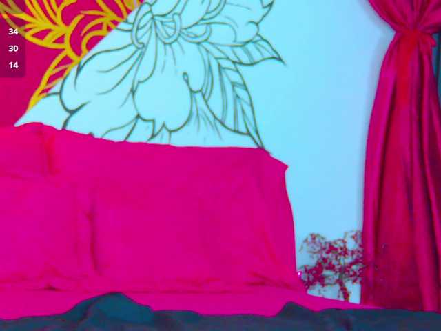 Lunamistyc live cam on BongaCams