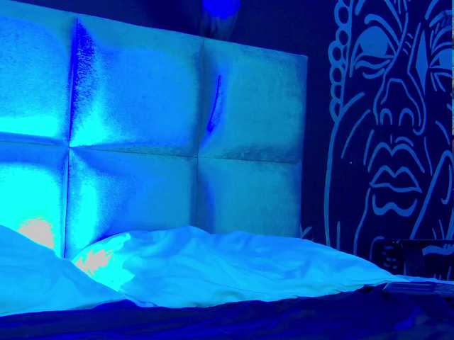 Lunamistyc live cam on BongaCams
