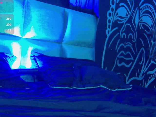 Lunamistyc live cam on BongaCams