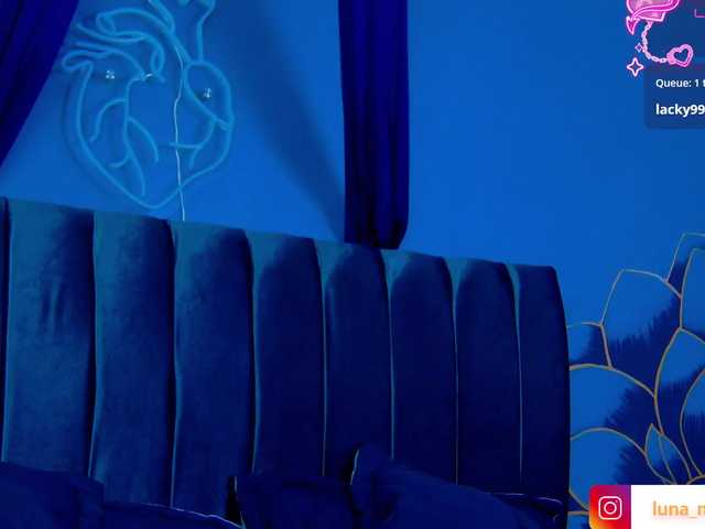 Lunamistyc live cam on BongaCams