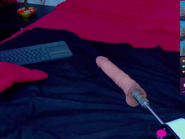 Lunamistyc live cam on BongaCams