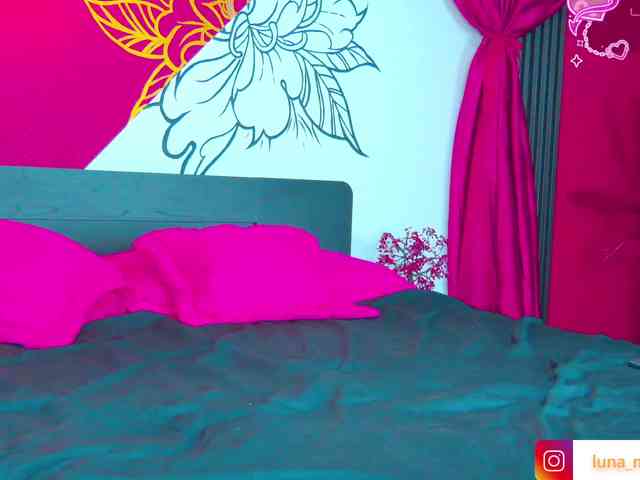 Lunamistyc webcam