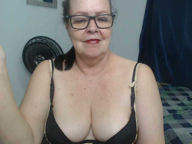 karime99 live cam on BongaCams