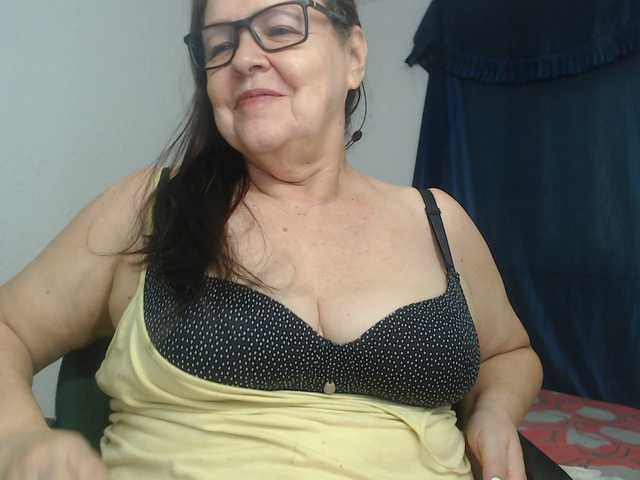 karime99's BongaCams show and profile