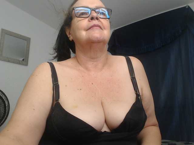 karime99 live cam on BongaCams