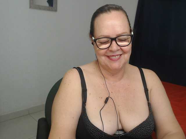 karime99 live webcam show