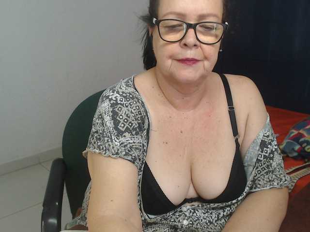 karime99 live webcam show