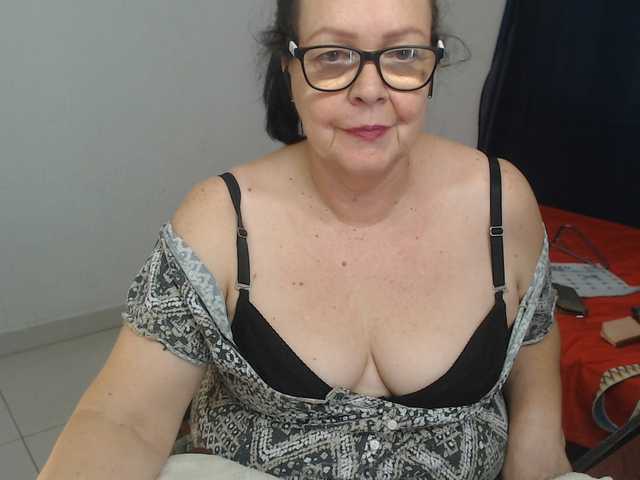 karime99 live webcam show