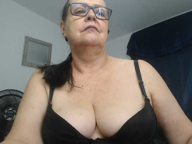 karime99 live cam on BongaCams