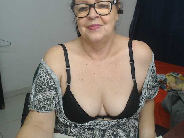 karime99 live webcam show