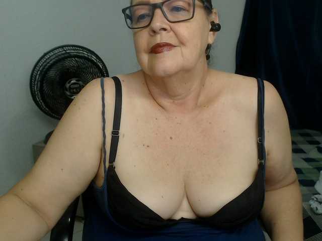 karime99 live cam on BongaCams