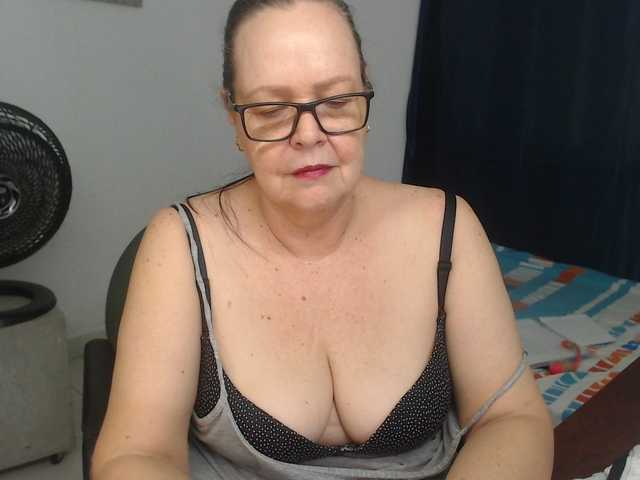 karime99 live cam on BongaCams