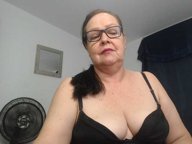 karime99 live cam on BongaCams