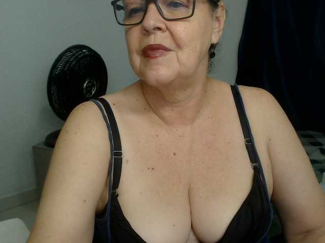 karime99 live cam on BongaCams