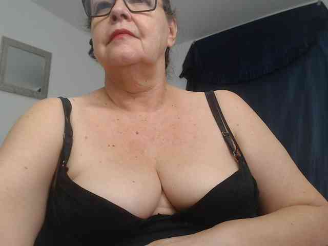 karime99 webcam