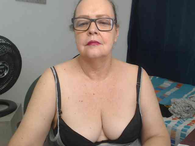 Modella: karime99