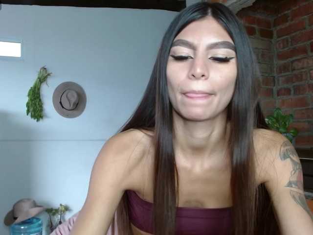 millyxnicoll1