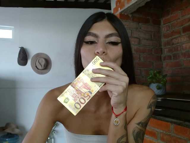 Millyxnicoll1