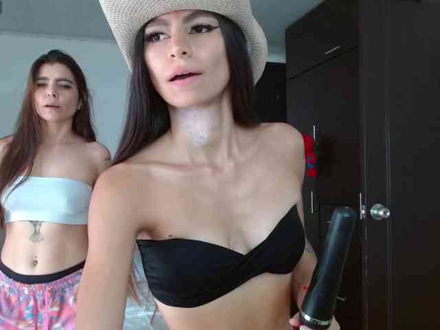 millyxnicoll1 webcam