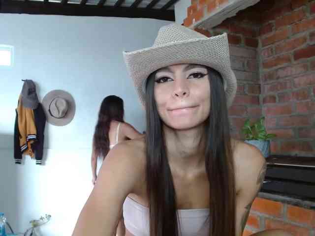 millyxnicoll1 webcam