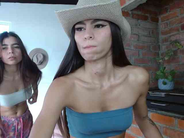 millyxnicoll1 webcam