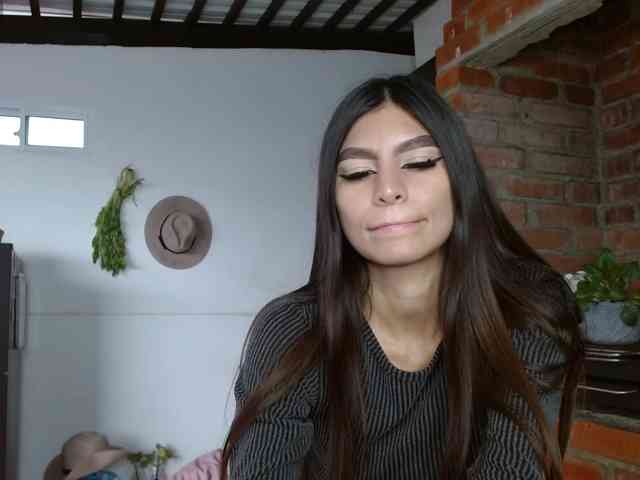 millyxnicoll1 webcam