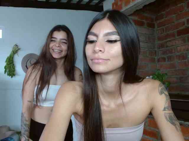 millyxnicoll1 webcam