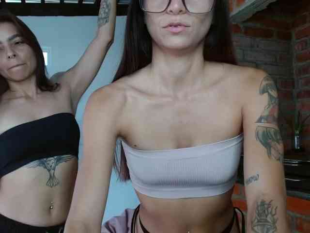 millyxnicoll1 webcam