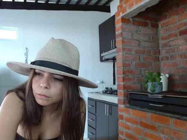 millyxnicoll1
