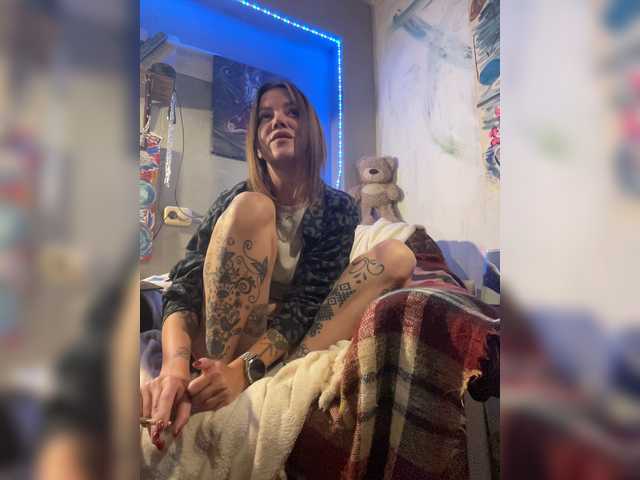 Magictrick1 live cam