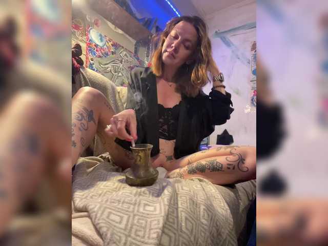 Magictrick1 live cam on BongaCams