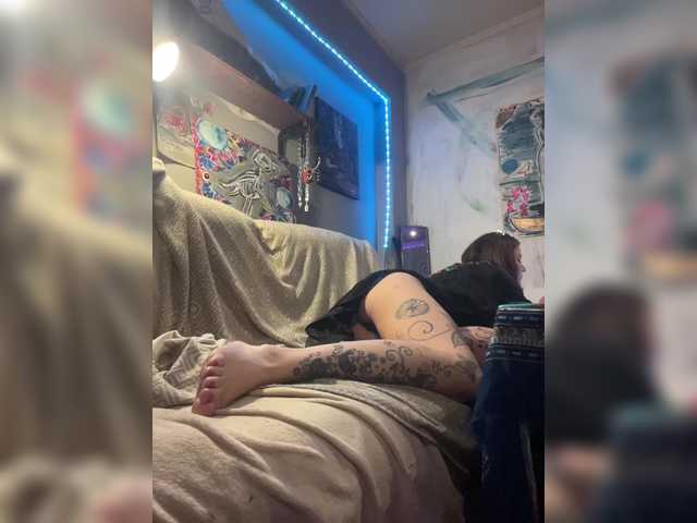 Magictrick1 live cam on BongaCams