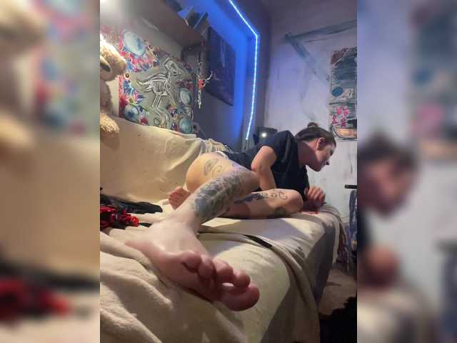 Magictrick1 live cam on BongaCams