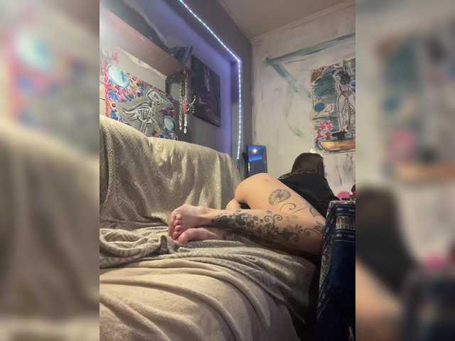 Magictrick1 live cam on BongaCams