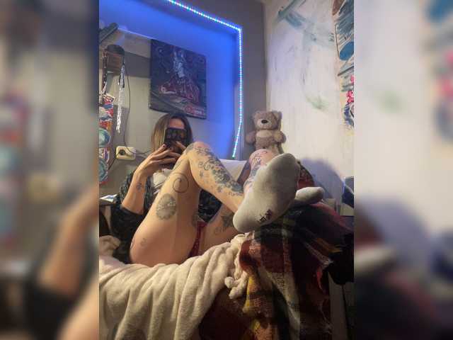 Magictrick1 live cam on BongaCams