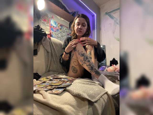 Magictrick1 live cam on BongaCams