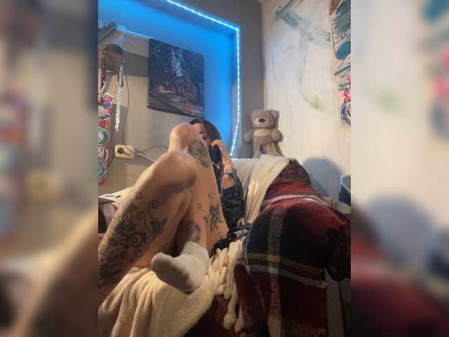 Magictrick1 live cam on BongaCams